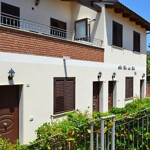 Le Case Del Carmine Con Giardino E Parcheggio A Tropea